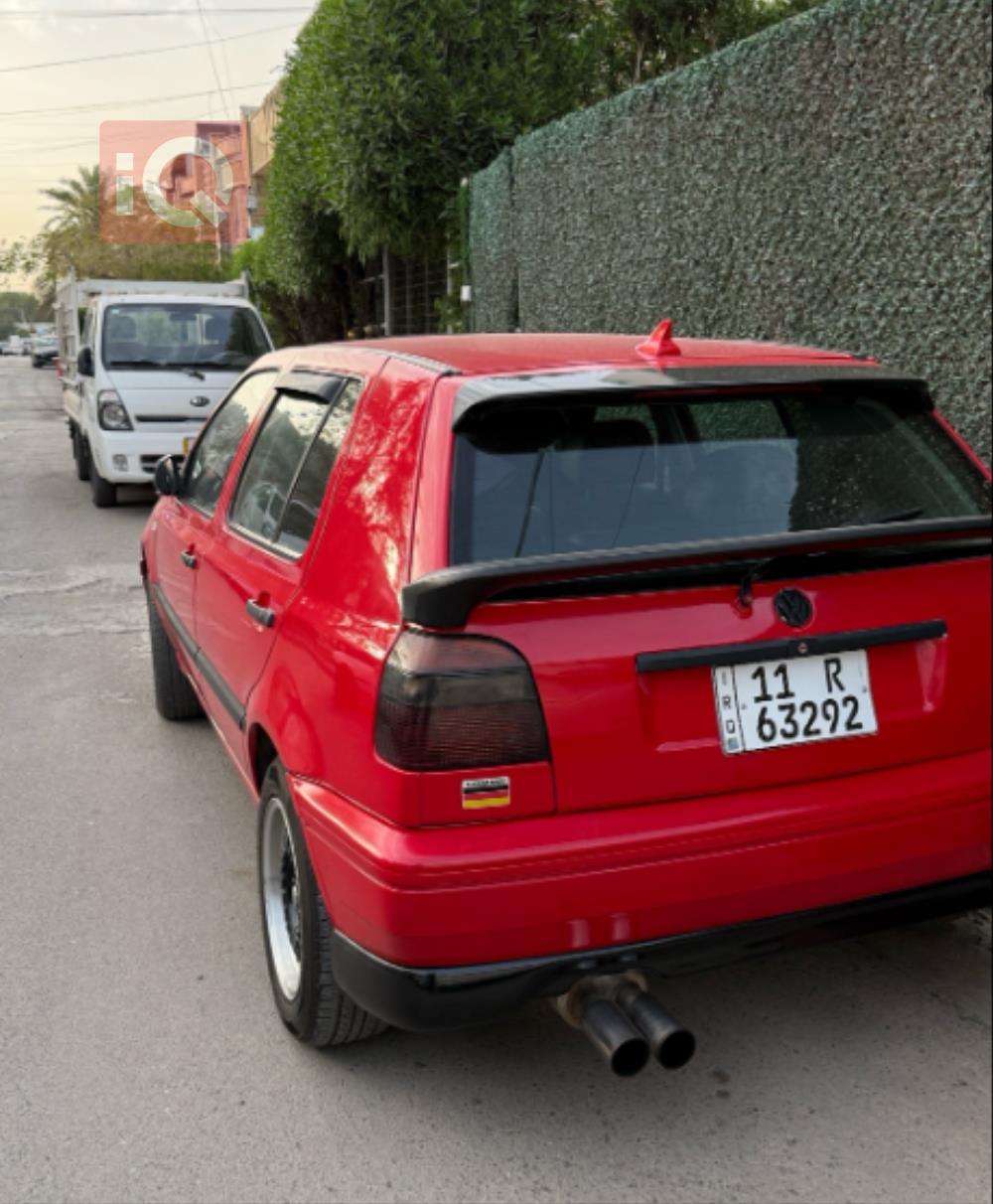 Volkswagen Golf